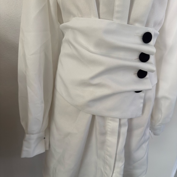 PrettyLittleThing White Long Sleeve Dress with Black Button Accents - Picture 2 of 12